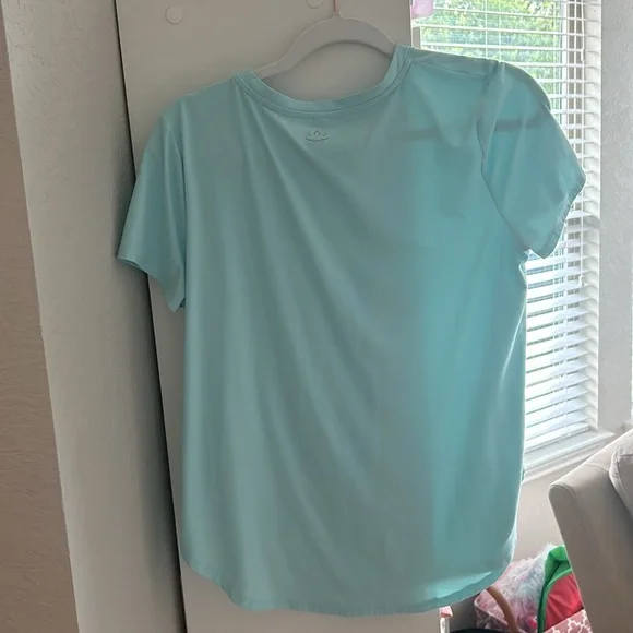 Beyond yoga tee - Picture 4 of 5